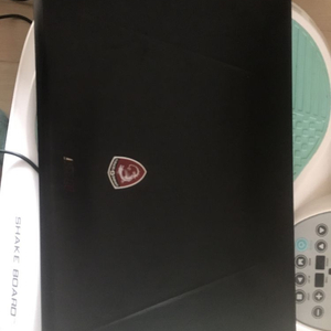 MSI GS72-6QE