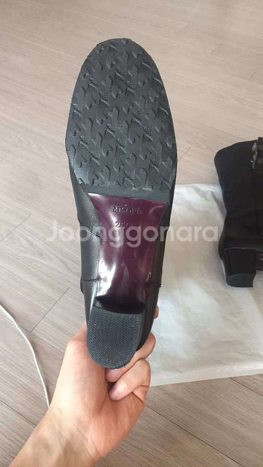 미소페 부츠 250 판매합니다--0