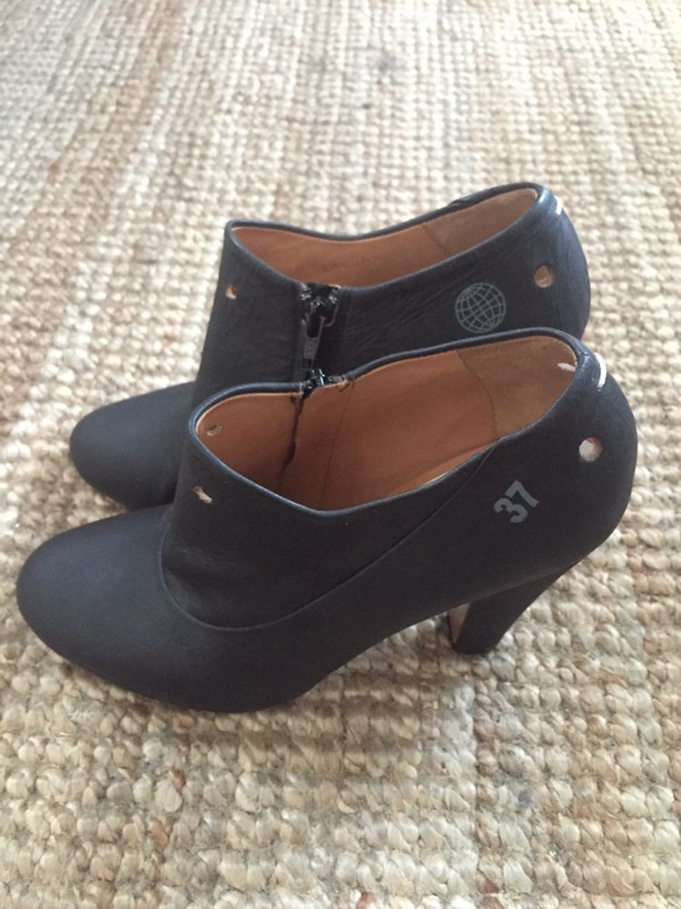 Margiela 마르지엘라 앵클 부츠 37--3