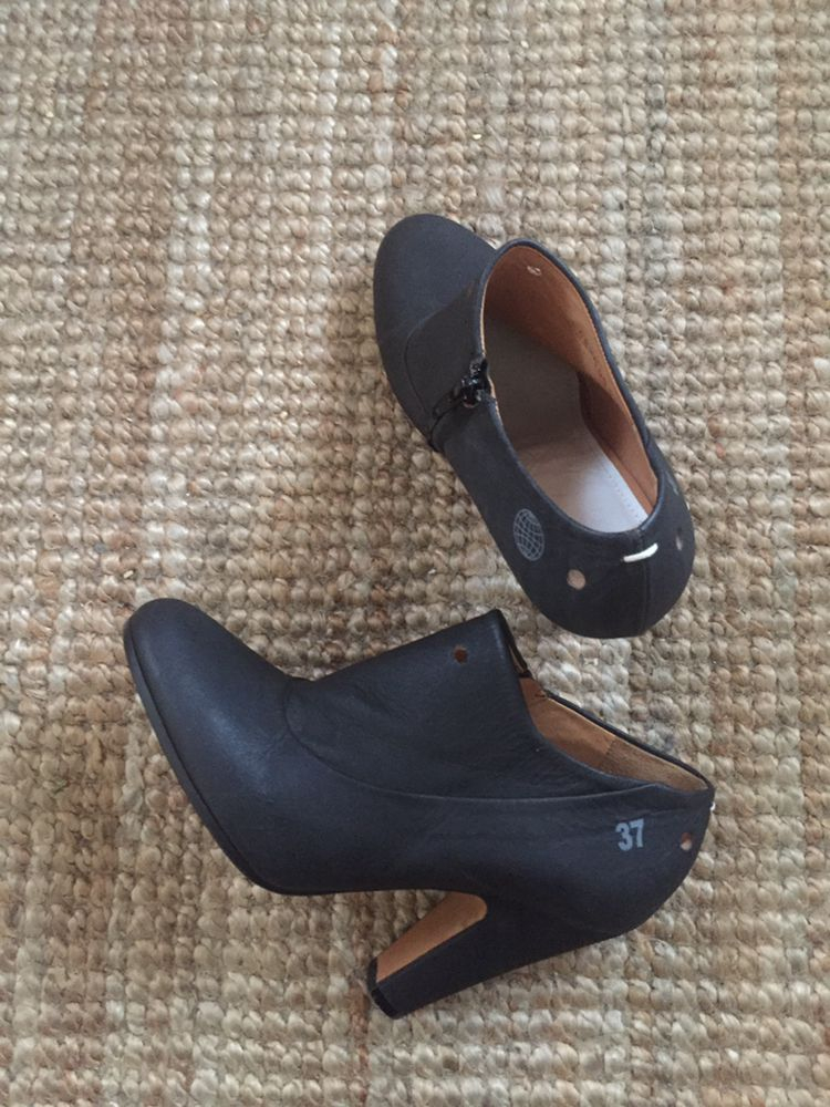 Margiela 마르지엘라 앵클 부츠 37--5