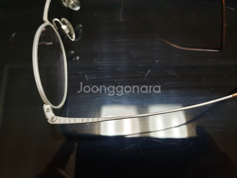 휴고보스 안경테입니다--1