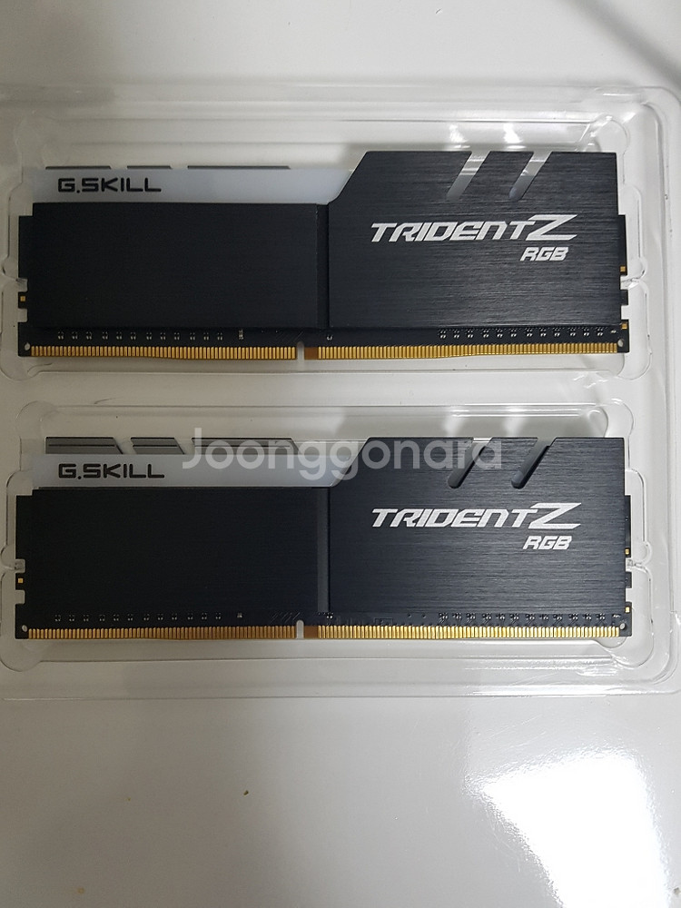 지스킬 8G DDR4 19200 CL15 TRIDENT...--0