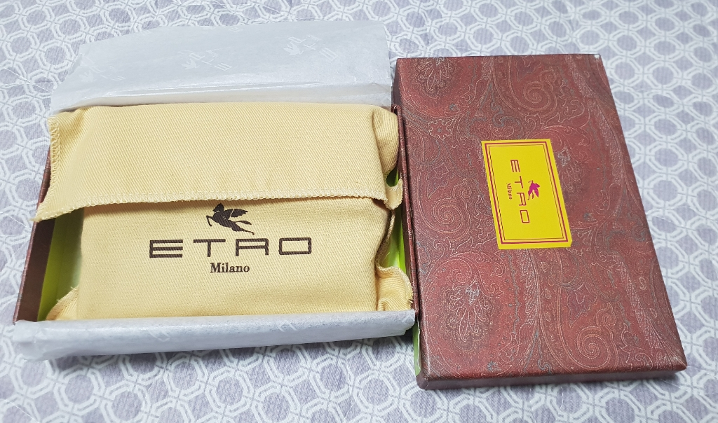 (정품 새상품) 에트로 반지갑(중지갑)--0