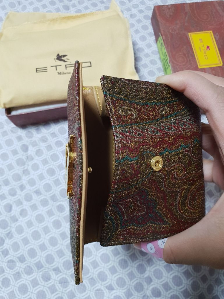 (정품 새상품) 에트로 반지갑(중지갑)--4