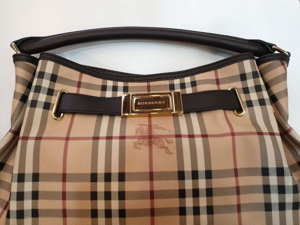 상품명 : 버버리 월렌모어
이미지