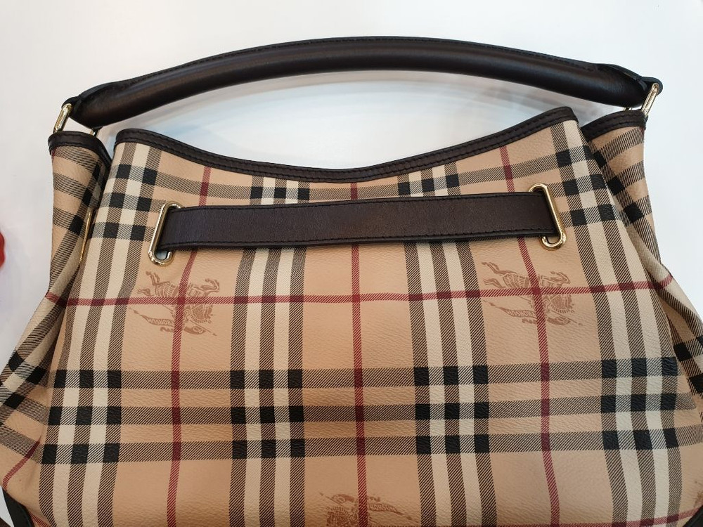 상품명 : 버버리 월렌모어
이미지