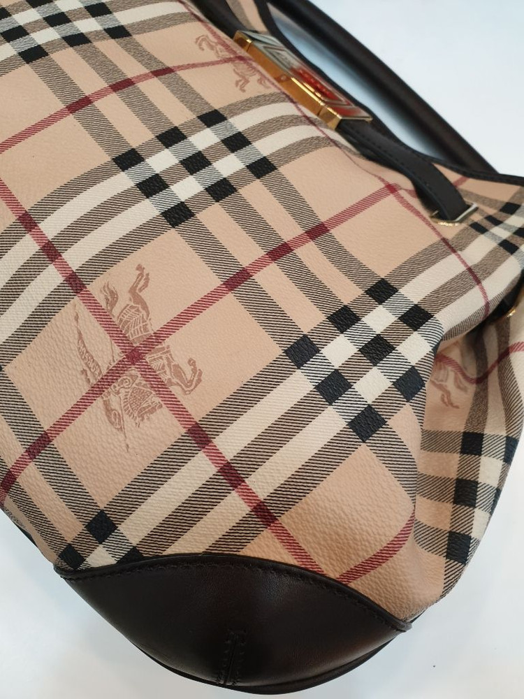 상품명 : 버버리 월렌모어
이미지