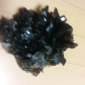 흑수정+연수정 클러스터 (Black quartz)