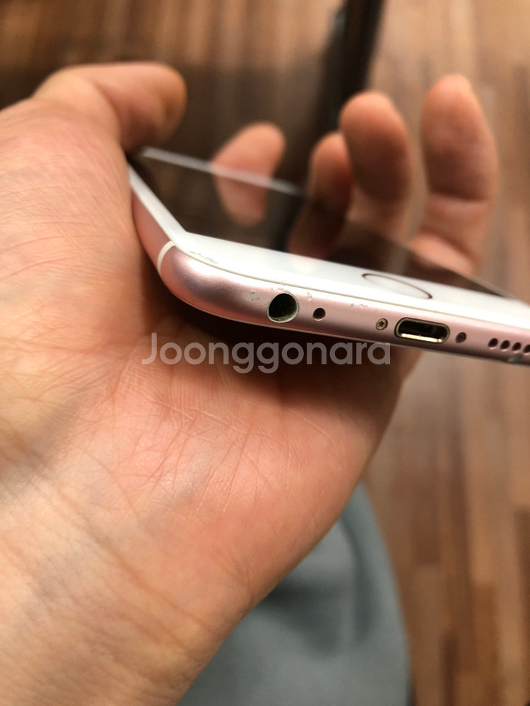 아이폰 6s 64기가 로즈골드 액정금--7