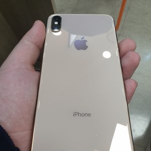 아이폰XS MAX 64G 골드 팝니다.