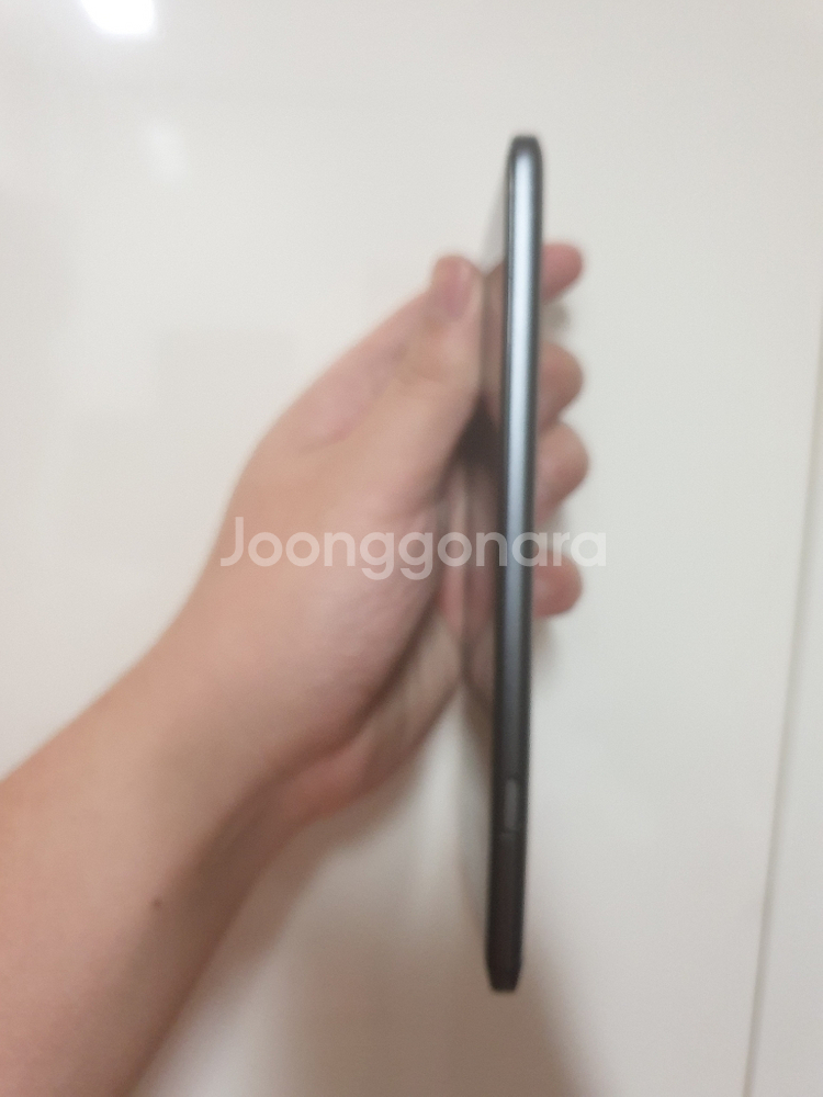 v20 블랙 뒤에 카메라 깨졋지만 사진 잘 찍힙니다--3