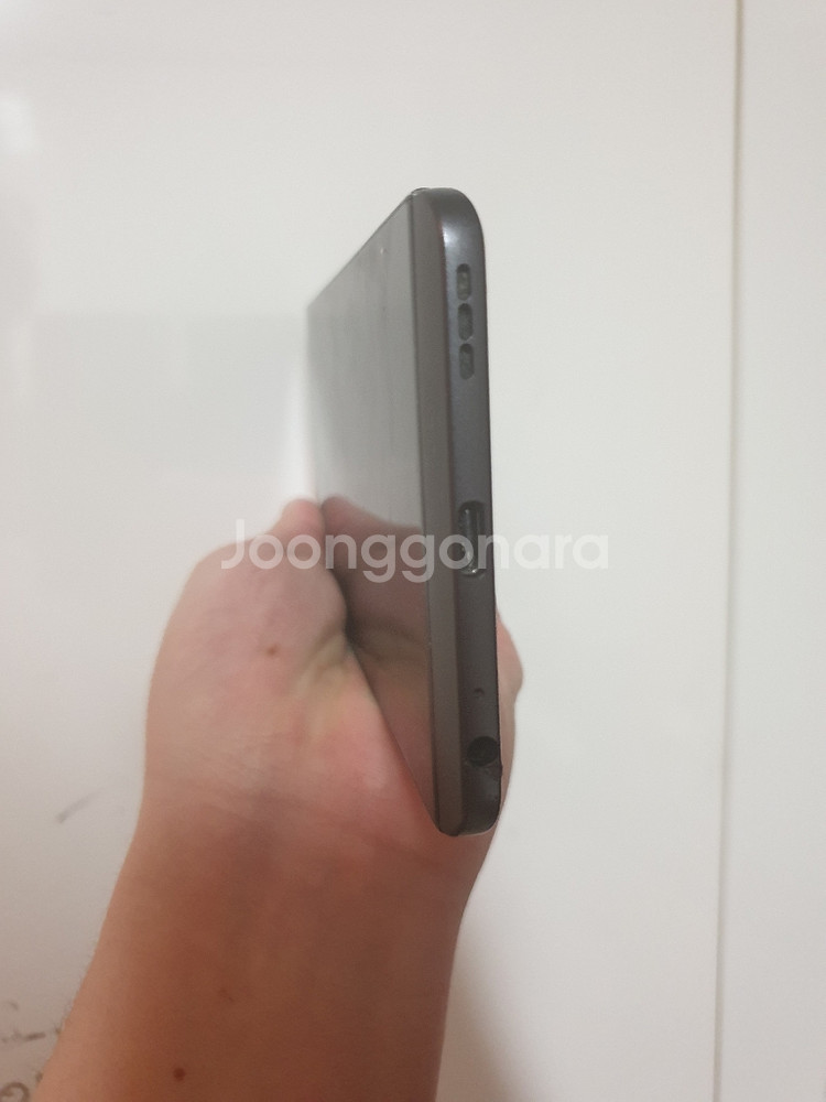v20 블랙 뒤에 카메라 깨졋지만 사진 잘 찍힙니다--6