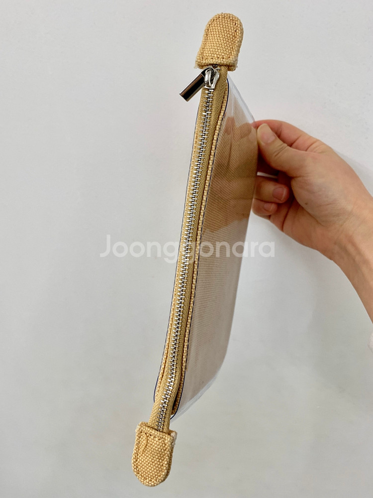 (가격내림) 루이비통 미술관 LVMH 파우치--2