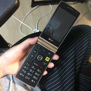 lg 폴더 스마트폰