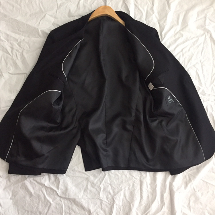 남자는수트(새것)가격마지노선--2