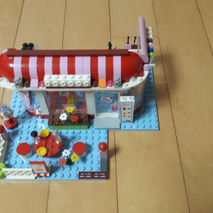 LEGO Friends 카페