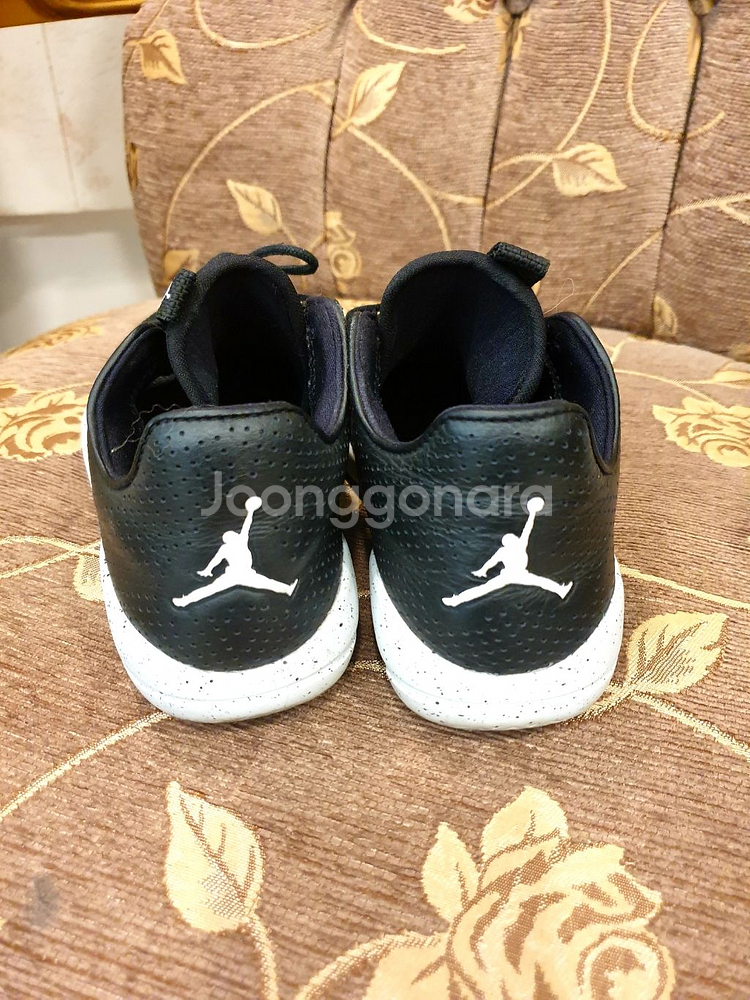 나이키 조던 운동화--1