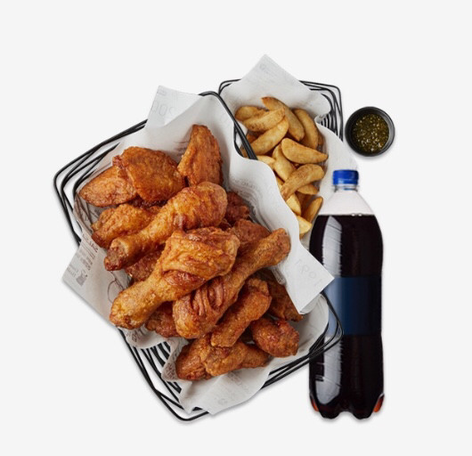 교촌치킨 레드콤보+웨지감자+콜라1.25L 팔아요--0