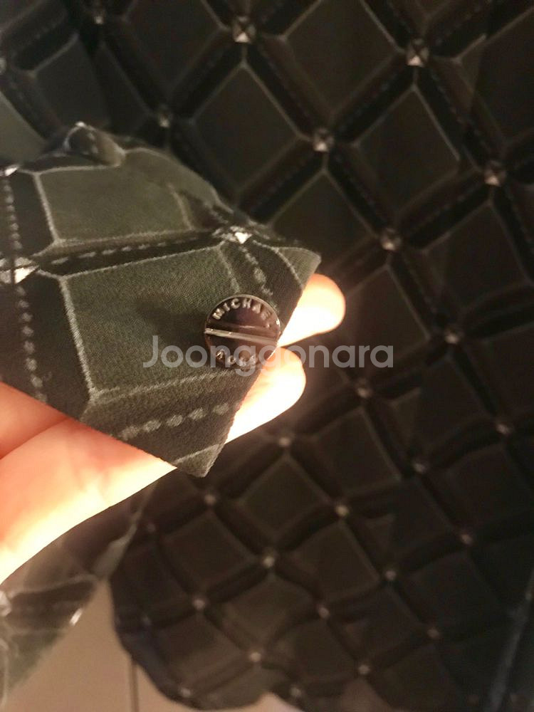 마이클코어스 블라우스--4