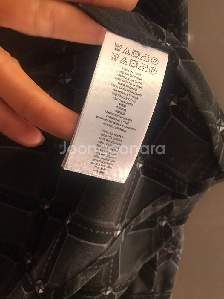 마이클코어스 블라우스--6