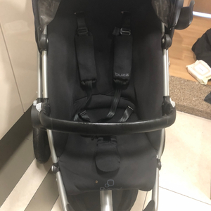 퀴니 버즈 디럭스 3륜 유모차