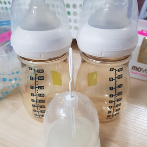 유미젖병 240ml.꼭지4개