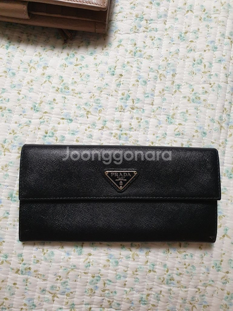정품 프라다 사피아노 장지갑--0