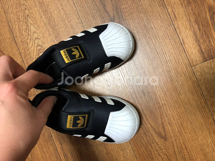 아디다스 슈퍼스타키즈 사이즈140--1