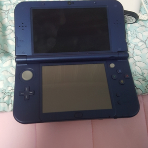 뉴 닌텐도  3DS XL 팔아요 칩세트로팔께요