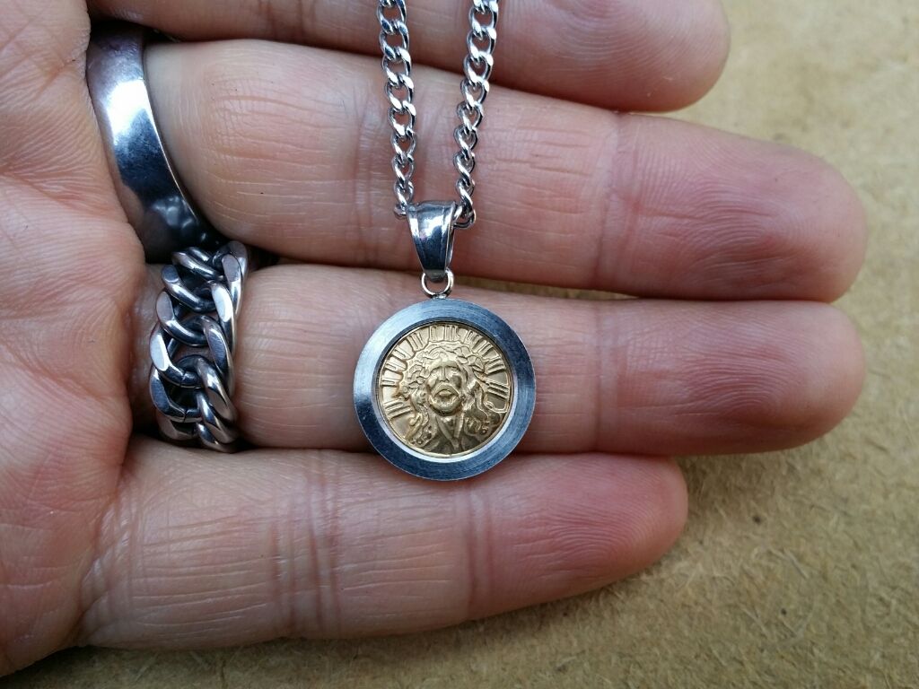 코인 예수님 써스 목걸이 펜던트 | 중고나라 - 안심되는 중고거래