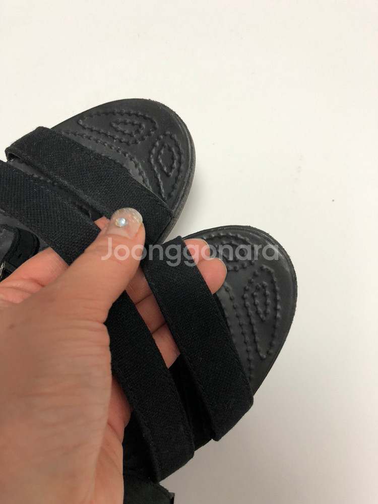 크록스 여성샌들. 블랙 --3