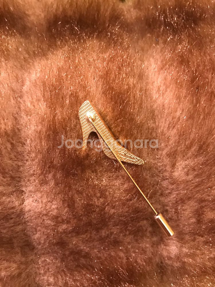 페라가모 부토니에--5