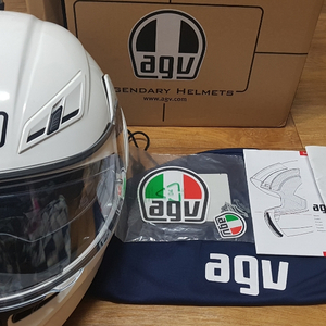 AGV시스템 헬멧 XL 13만원에 판매합니다