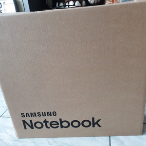 (미개봉,새 상품)삼성노트북5 NT550EBA-K24