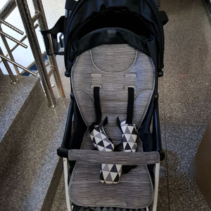 지오비 에어자이어 LT 유모차