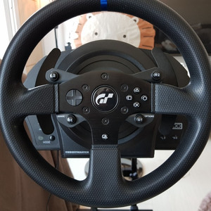 ps4 /pc 레이싱휠  t300rs gt 에디션