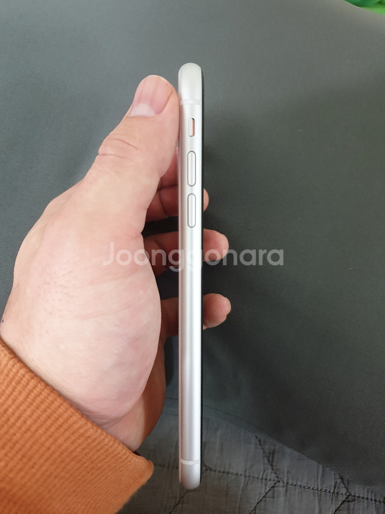 아이폰xr 64기가 화이트 s급판매--3