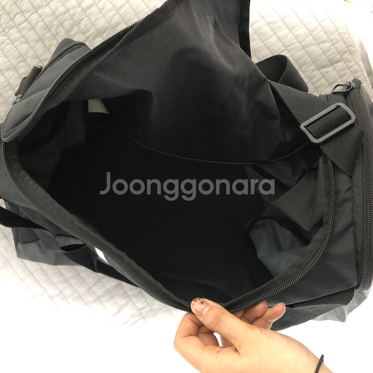 나이키 브라질리아더플백 블랙 스몰 s 27000원--2
