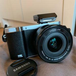 삼성 미러리스 디지털카메라 NX3000