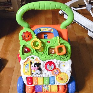 브이텍 걸음마보조기 한영 