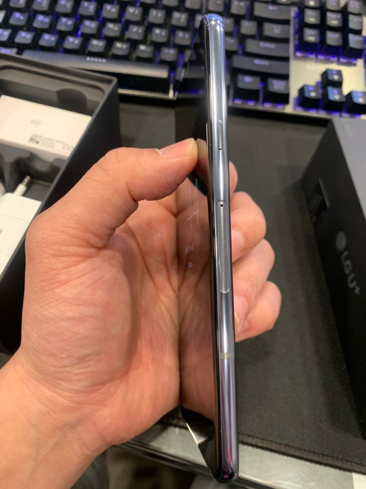 LG V40 그레이 128기가 S급 팝니다. 서산직거래--6