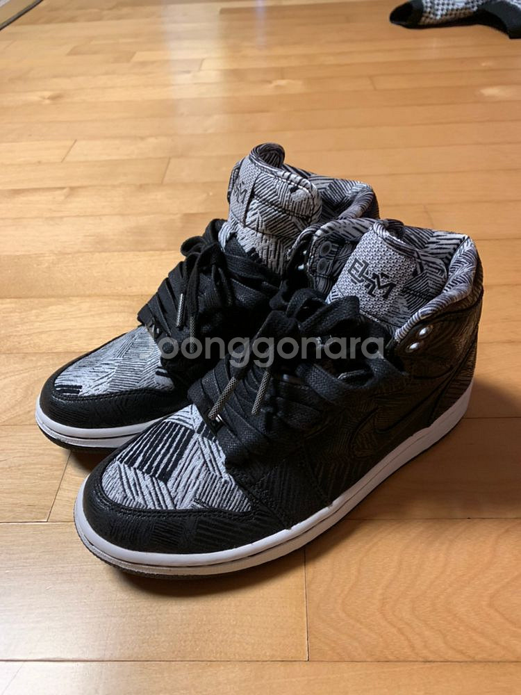 나이키 조던1 BHM--0