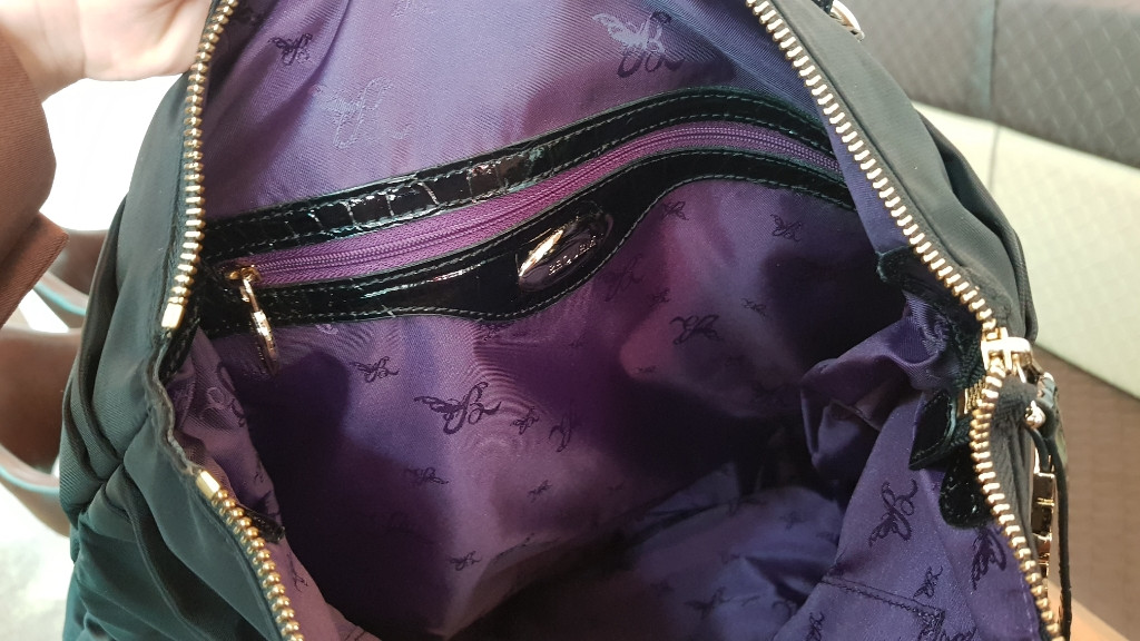 비쿰가방정품입니다!!--3