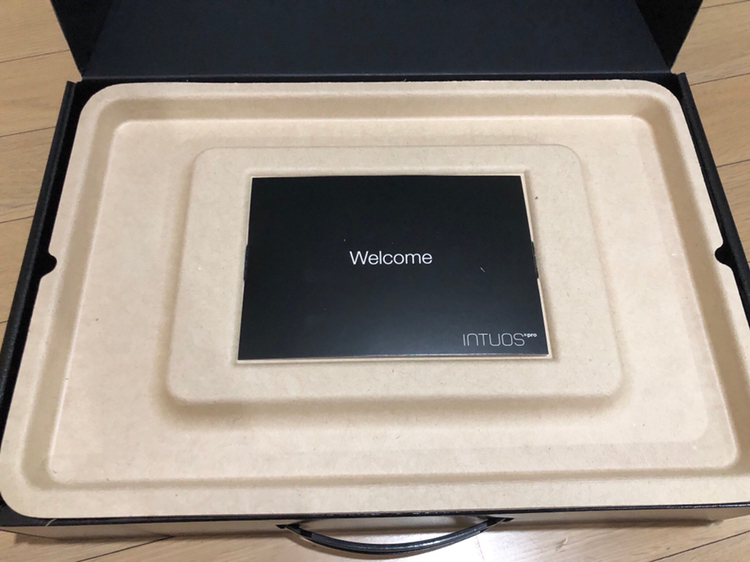 와콤 인튜어스 프로 451 무선 타블렛--1