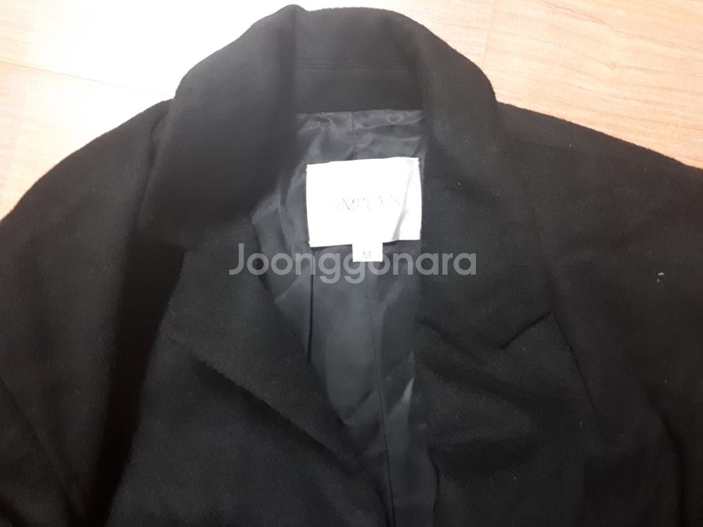 심플레인 검정코트 정품 팝니다. 남자m 95(2만)--0