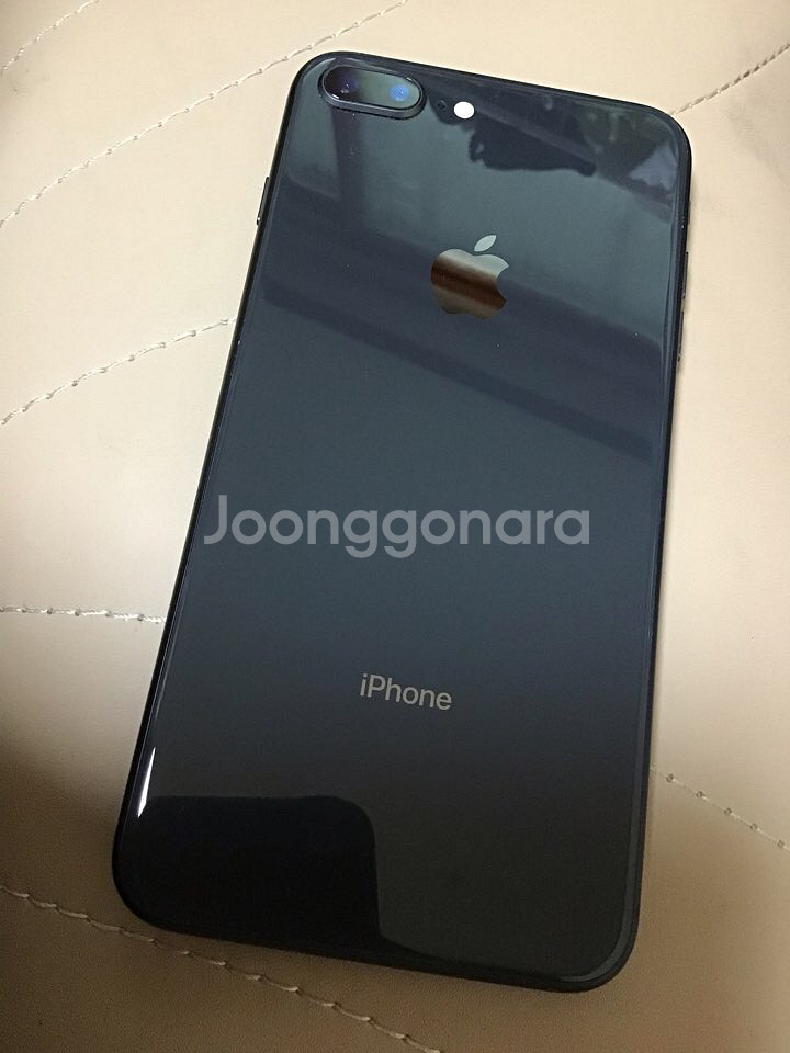 아이폰 8플러스 256GB 블랙--1