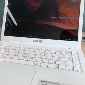 asus 노트북 e402s 상태a급 급처