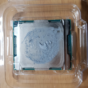 인텔 I7-7800X (2066)