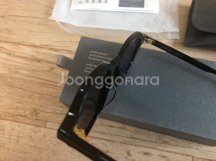 그라픽플라스틱x옐로우비 마르게타 선글라스--2