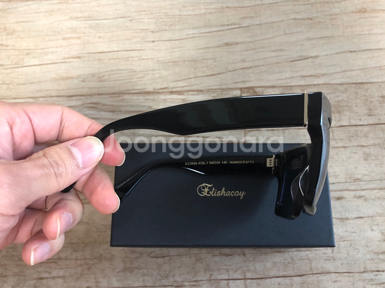 엘리샤코이 스퀘어 선글라스--3